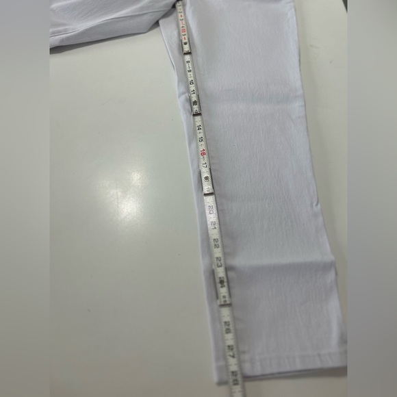 DG 2 Classic White Jeans - Picture 8 of 10